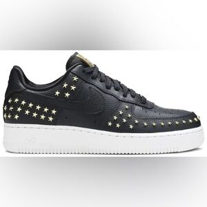 Nike Wmns Air Force 1 Low 'Star-Studded' (model AR0639 001)
Size 9